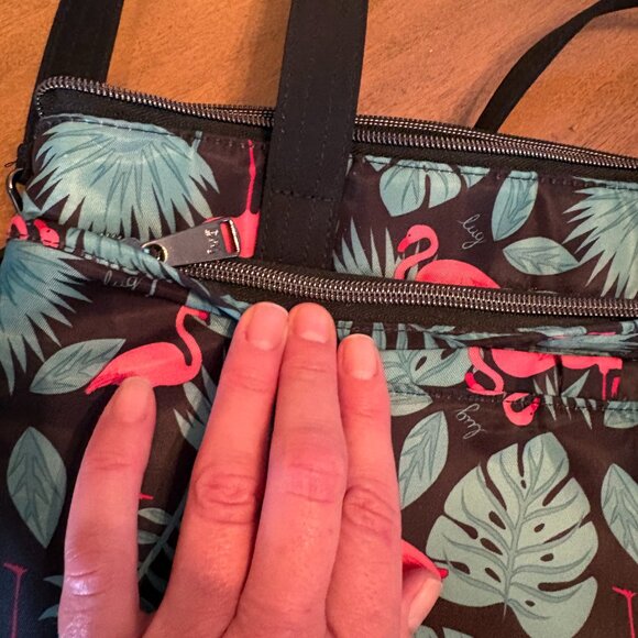 NWOT Lug Flamingo Convertible Travel/Shoulder/Messenger/Tote/Crossbody Bag. - Picture 5 of 13